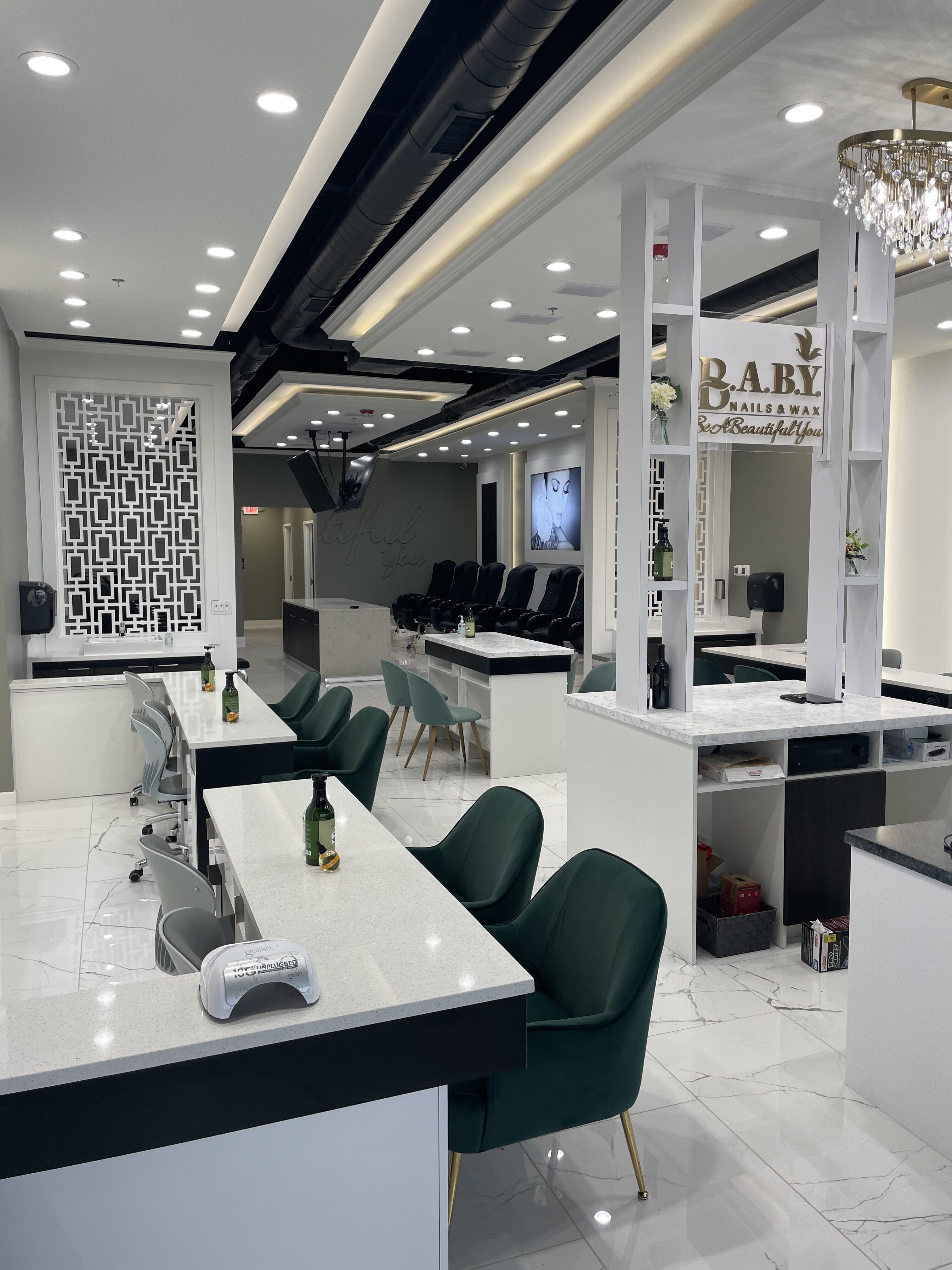 Nail salon